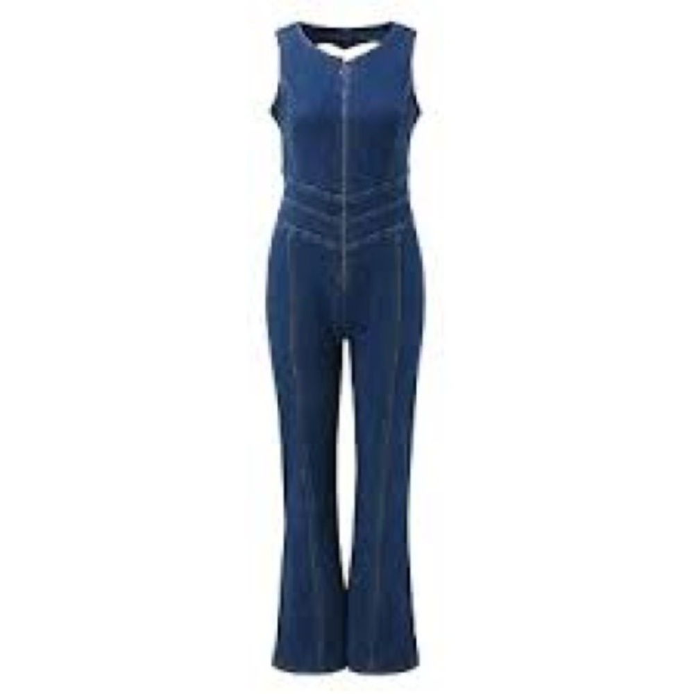 Vintage-Inspired Denim Jumpsuit – Size 5